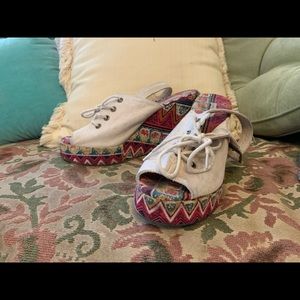 Colorful wedges